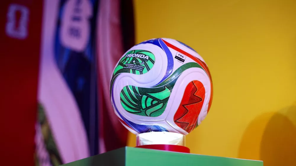 The official ball of the 2026 FIFA World Cup named "Trionda" is displayed during a presentation event in Mexico City, Mexico, October 3, 2025. REUTERS/Luis Cortes