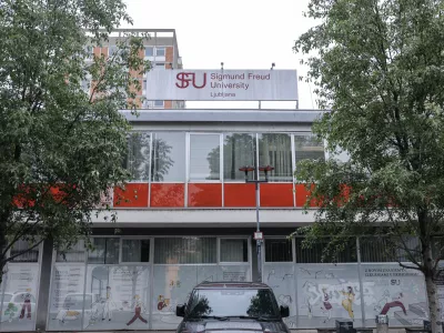 &ldquo;&Scaron;tiriletni specialistični &scaron;tudij&rdquo; ni nujno &scaron;tudij