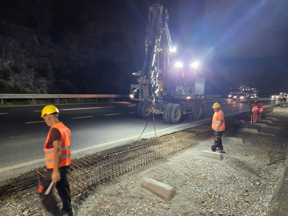 Stroka se nočnemu delu na avtocestah raje izogiba, mu pa ne nasprotuje