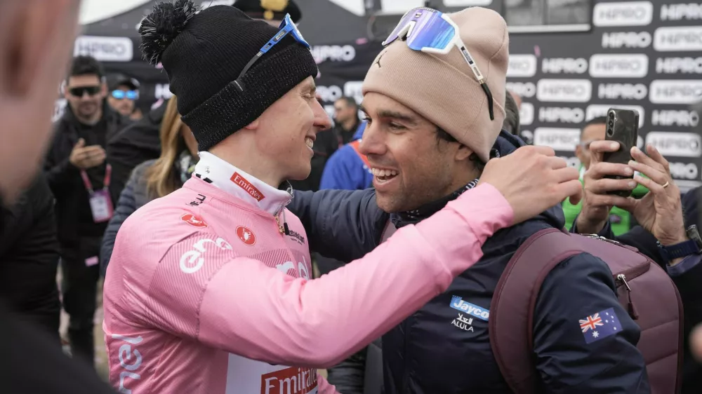 tadej pogacar, michael matthews, giro