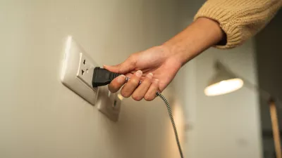 kabel, vtičnica