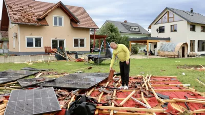 Prebivalci opustošene Komende: “Bilo je kot v vojnem stanju”