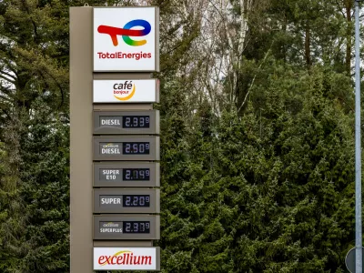 Prices are displayed at a petrol station in Doebern, Germany, Wednesday April 1, 2026. (Frank Hammerschmidt/dpa via AP)