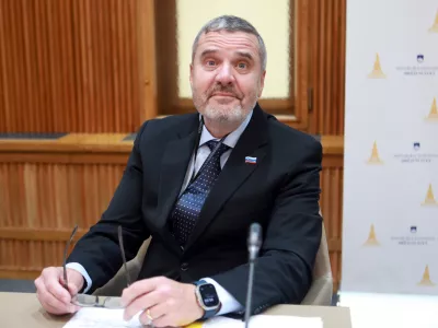 02.06.2026 - predstavitev ministra za zunanje in evropske zadeve Tone KajzerFoto: Tomaž Skale