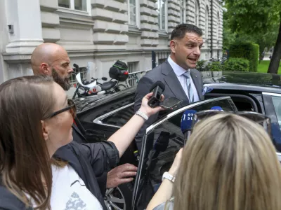 Predsednik državnega zbora Zoran Stevanović21.5.2026 - Državni zbor - podpis koalicijske pogodbe - koalicijska pogodba- Foto: Luka Cjuha