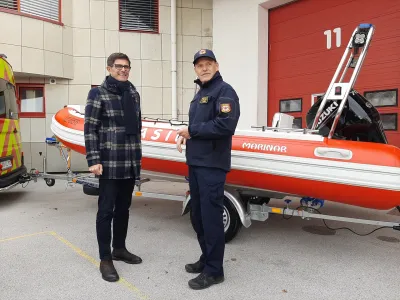 &raquo;Čas dokazuje, da je intervencij gasilcev čedalje več, zato je prav, da občina sodeluje pri pomoči zagotavljanja sredstev za gasilsko opremo,&laquo; je poudaril župan MOK Matjaž Rakovec.