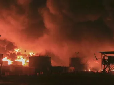 Požar v pristani&scaron;ču.