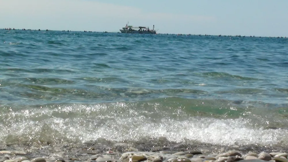 Križ pri Trstu, morje, ribi&scaron;ka ladja