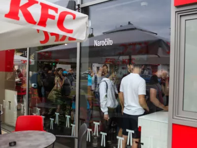 24.06.2024. Otvoritev nove restavracije verige KFC na Trža&scaron;ki cesti v Ljubljani. FOTO: Bojan Velikonja