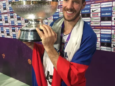 Goran Dragić, ko&scaron;arka