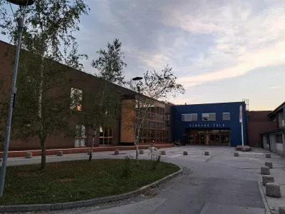 Osnovna &scaron;ola Brezovica, Brezovica pri LjubljaniFoto: Miha K. Turk