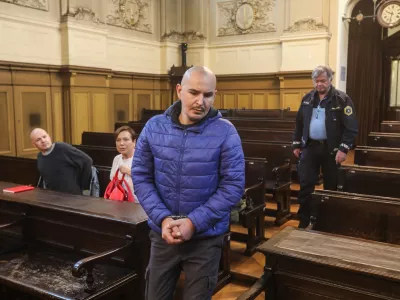 - Ale&scaron; Kro&scaron;elj,- 25.09.2024. - Sojenje Ale&scaron;u Kro&scaron;lju za uboj lastne mame. //FOTO: Bojan Velikonja