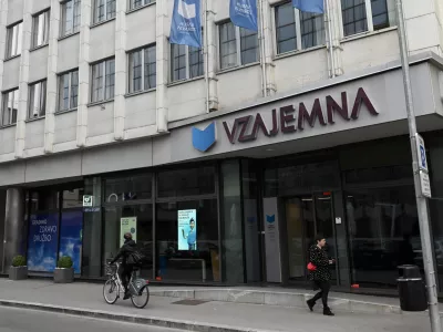  - 12.04.2023 - Vzajemna zdravstvena zavarovalnica. Vo&scaron;njakova ulica 2 v Ljubljani//FOTO: Nik Erik Neubauer