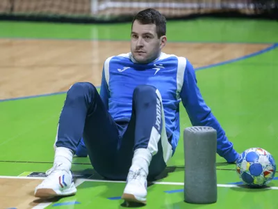 Miha Zarabec- 02.11.2023 - Rokomet - trening rokometne mo&scaron;ke reprezentance //FOTO: Jaka Gasar