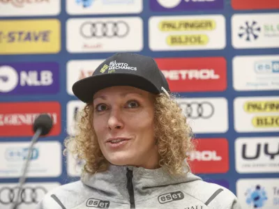 Ilka &Scaron;tuhec29.10.2024 - novinarska konferenca alpske smučarke Ilke &Scaron;tuhec po prihodu iz dvomesečnih priprav v Južni Ameriki ter pred zaključnim pripravljalnim delom in začetkom sezone, sodeloval bo tudi trener Ale&scaron; GorzaFOTO: LUka Cjuha