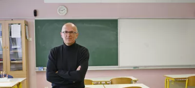 - 30.03.2015 - Gregor Pečan, ravnatelj OŠ Janka Modra iz Dola pri Ljubljani in novi predsednik Združenja ravnateljic in ravnateljev osnovnih in glasbenih šol//FOTO: Tomaž Skale