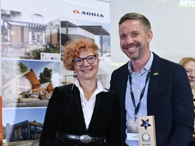 V kategoriji večjih kampov je največ glasov ponovno prejel kamp &Scaron;obec iz Lesc. Eden največjih kampov v Sloveniji, ki je urejen v prekrasnem naravnem okolju ob reki Savi in kjer vsako leto pripravijo kak&scaron;no novost. Letos manj&scaron;e glamping &scaron;otore za pare, za naslednje leto pa že gradijo nov sanitarni objekt. F avkomapi.si