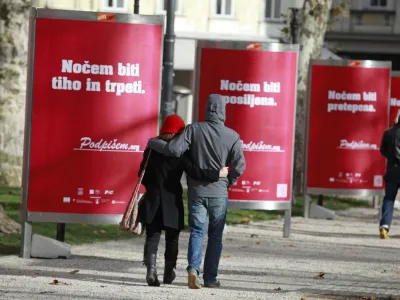 simbolična fotografija - nasilje nad ženskami - ljubezen - par<br><br><br>- 25.11.2013 v parku Zvezda - Mednarodni dan proti nasilju nad ženskami - prireditev v podporo ratifikaciji konvencije Sveta Evrope proti nasilju nad ženskami in nasilju v družini.//FOTO: Luka Cjuha